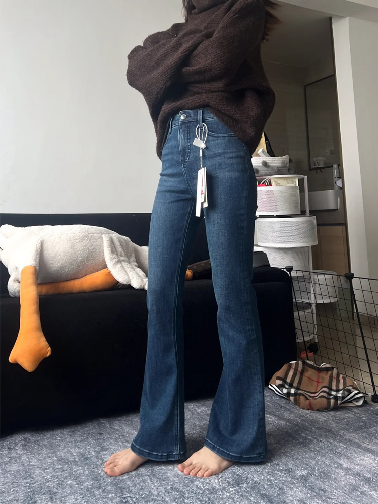 High-Waisted Dark Blue Flared Jeans for Plus Size Petite Women - Slimming Bell-Bottom Pants, 2025 New Style High-Waisted Dark Blue Flared Jeans for Plus Size Petite Women - Slimming Bell-Bottom Pants, 2025 New Style