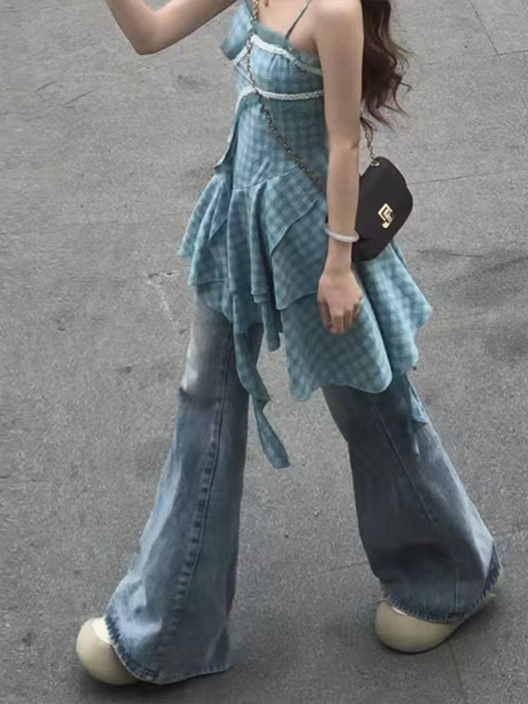 High-Waisted Flared Pants for Women - 2025 Plus Size Loose-Fitting Jeans, Comfortable and Stylish Slightly Flared Design High-Waisted Flared Pants for Women - 2025 Plus Size Loose-Fitting Jeans, Comfortable and Stylish Slightly Flared Design