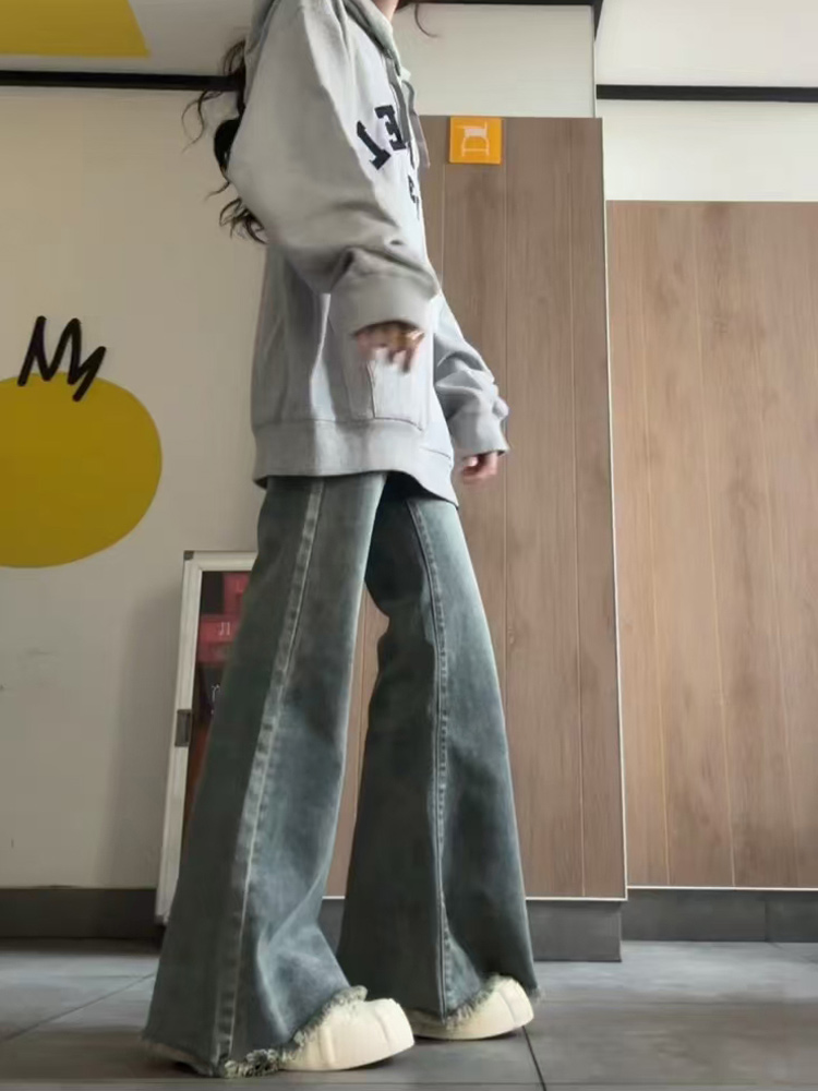 High-Waisted Flared Pants for Women - Loose Fit Denim Micro-Flare in 2025 Style, Perfect for Petite and Plus-Size Figures High-Waisted Flared Pants for Women - Loose Fit Denim Micro-Flare in 2025 Style, Perfect for Petite and Plus-Size Figures