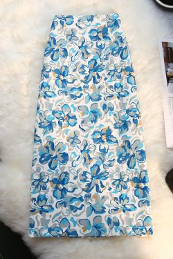 High-Waisted Floral Midi Skirt for Women - Retro A-Line Bodycon Design, Perfect for Summer 2022 Fashion