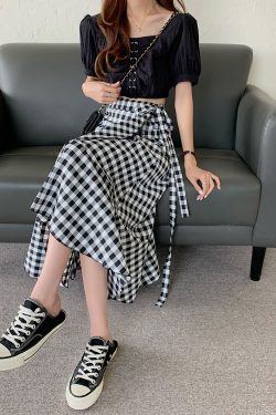 High-Waisted Irregular A-Line Plaid Skirt for Women with Curvy Hips and Thighs - Summer Fashion Essential