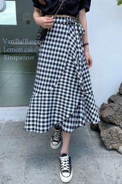 High-Waisted Irregular A-Line Plaid Skirt for Women with Curvy Hips and Thighs - Summer Fashion Essential