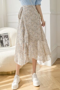 High-Waisted Irregular Floral Chiffon Skirt and Fishtail Long Dress for Travel, Beach, and Sun Protection