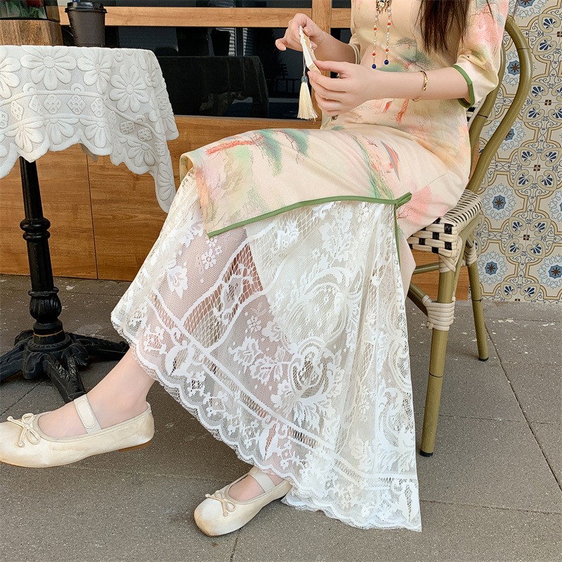 High-Waisted Lace Fairy Half-Length Qipao Underskirt - Elegant Drape Pleated Mesh A-Line Skirt for Chic Layering High-Waisted Lace Fairy Half-Length Qipao Underskirt - Elegant Drape Pleated Mesh A-Line Skirt for Chic Layering