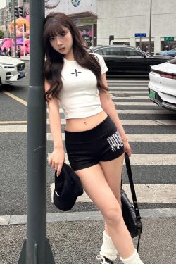 High-Waisted Letter Print Casual Shorts for Women | Summer Street Style Slim Fit Sports Hot Pants