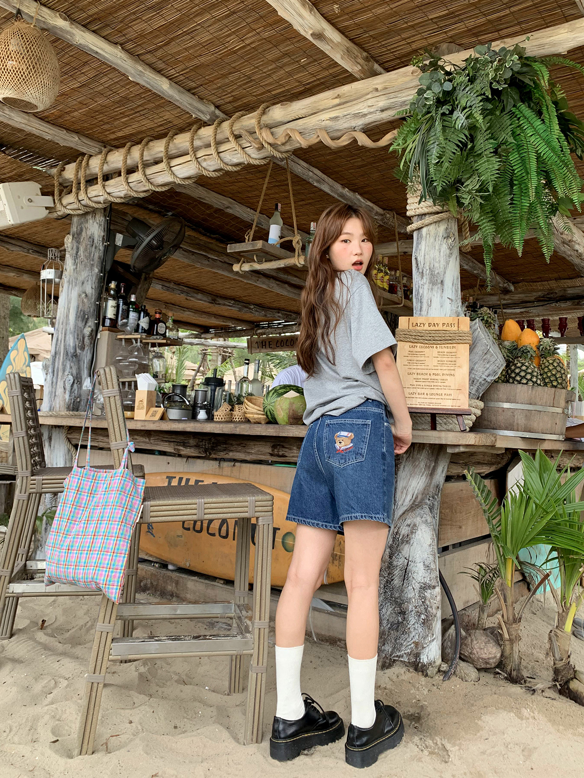 High-Waisted Little Bear Embroidered Pocket Denim Shorts for Women - Straight-Leg Petite 2025 Fashion Trend High-Waisted Little Bear Embroidered Pocket Denim Shorts for Women - Straight-Leg Petite 2025 Fashion Trend