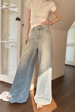 High-Waisted Loose Draped Floor-Length Tencel Slightly Flared Wide-Leg Jeans for Women - Spring Fashion Trend 2023
