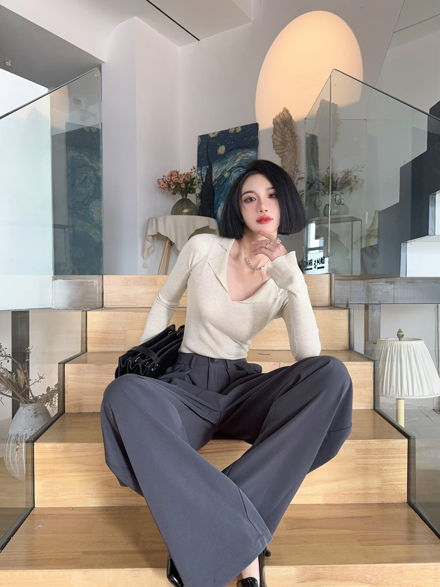 High-Waisted Loose Off-White Wide-Leg Pants for Women - Spring/Summer Floor-Length Draped Trousers in Light Fabric High-Waisted Loose Off-White Wide-Leg Pants for Women - Spring/Summer Floor-Length Draped Trousers in Light Fabric