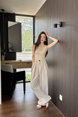 High-Waisted Loose Off-White Wide-Leg Pants for Women - Spring/Summer Floor-Length Draped Trousers in Light Fabric