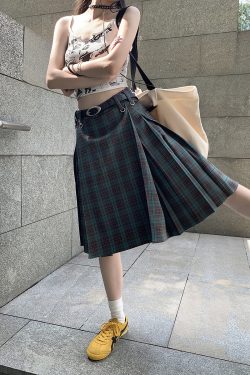 High-Waisted Plaid Midi Skirt for Women, Plus Size A-Line Pleated Umbrella Skirt for Autumn and Winter Fashion