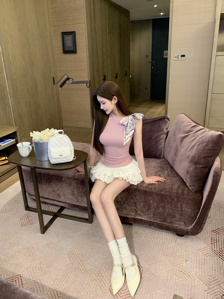 High-Waisted Pleated Short Skirt for Women - Slimming White Cake Skirt, Y2K Internet Celebrity Style High-Waisted Pleated Short Skirt for Women - Slimming White Cake Skirt, Y2K Internet Celebrity Style