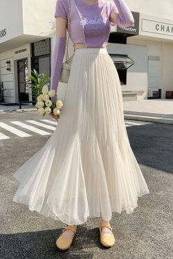 High-Waisted Retro Apricot Tulle Mermaid Skirt for Women, Fluffy A-Line with Draping Effect, Irregular Design, Slimming Fit