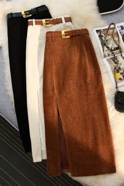 High-Waisted Retro Corduroy Midi Skirt in Hong Kong Style - Slimming A-Line Bodycon for Autumn and Winter Fashion