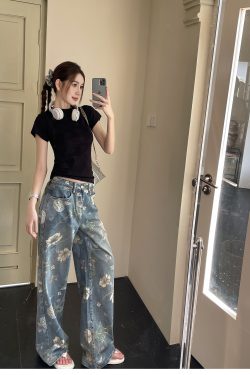 High-Waisted Retro Printed Wide-Leg Jeans for Women - Lightweight Draped Floor-Length Pants for Tall Individuals