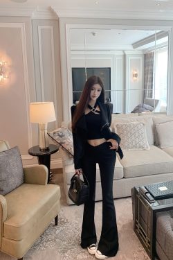 High-Waisted Slim Black Floor-Length V-Waist Slightly Flared Pants for Women - Trendy Y2K Style Trousers
