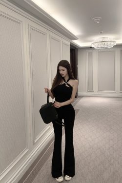 High-Waisted Slim Black Floor-Length V-Waist Slightly Flared Pants for Women - Trendy Y2K Style Trousers