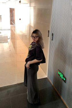 High-Waisted Slim Bodycon Skirt for Women - Spring Fashion Pure Cotton Versatile Long Half Skirt in Chic Style