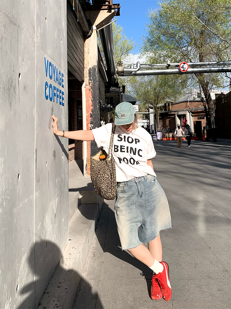 High-Waisted Slim Straight Wide-Leg Denim Pants for Women - Versatile Casual Style for Spring/Summer 2025 High-Waisted Slim Straight Wide-Leg Denim Pants for Women - Versatile Casual Style for Spring/Summer 2025