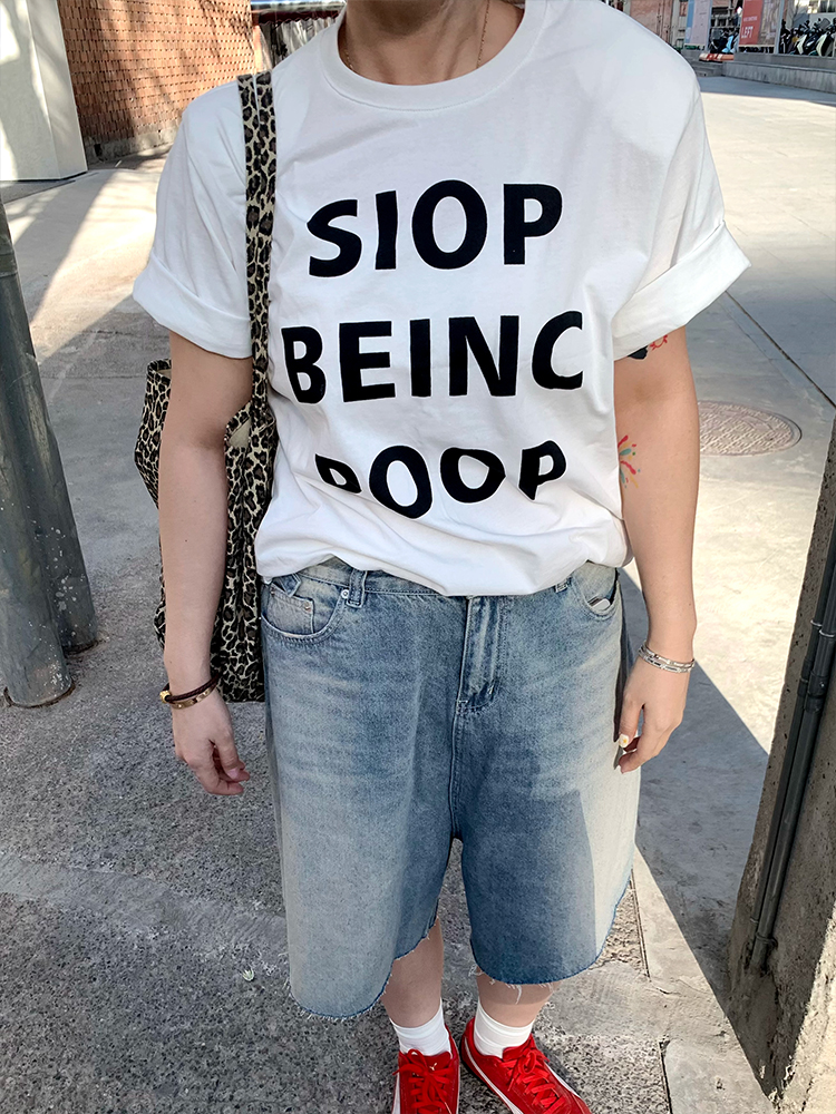 High-Waisted Slim Straight Wide-Leg Denim Pants for Women - Versatile Casual Style for Spring/Summer 2025 High-Waisted Slim Straight Wide-Leg Denim Pants for Women - Versatile Casual Style for Spring/Summer 2025