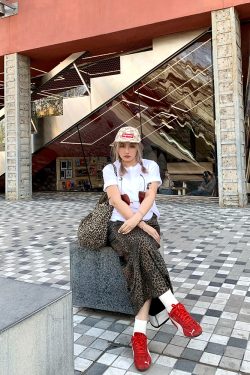 High-Waisted Slimming Leopard Print Skirt for Women - Versatile Loose Long Skirt for Spring/Summer 2025 Fashion