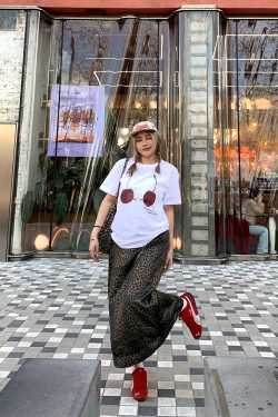 High-Waisted Slimming Leopard Print Skirt for Women - Versatile Loose Long Skirt for Spring/Summer 2025 Fashion