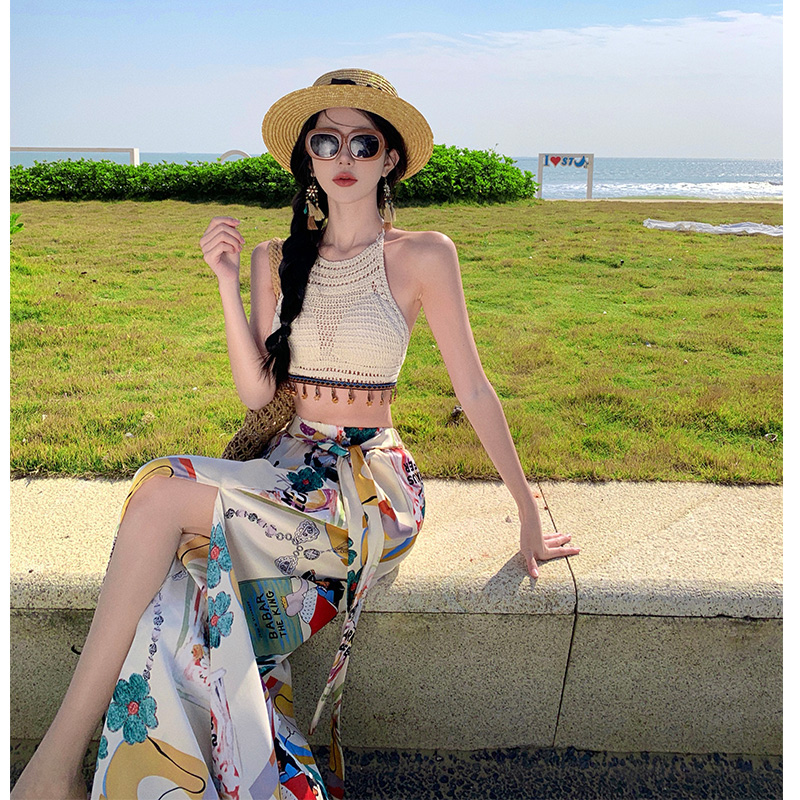 High-Waisted Split Wide-Leg Beach Pants for Women - Lightweight Sun-Protective Chiffon Vacation Trousers, Loose Draped Style High-Waisted Split Wide-Leg Beach Pants for Women - Lightweight Sun-Protective Chiffon Vacation Trousers, Loose Draped Style