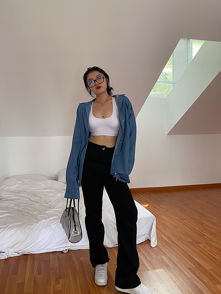 High-Waisted Straight Leg Pants for Women - Black Casual Slim Fit Jeans - Versatile Autumn 2024 Fashion Trend High-Waisted Straight Leg Pants for Women - Black Casual Slim Fit Jeans - Versatile Autumn 2024 Fashion Trend