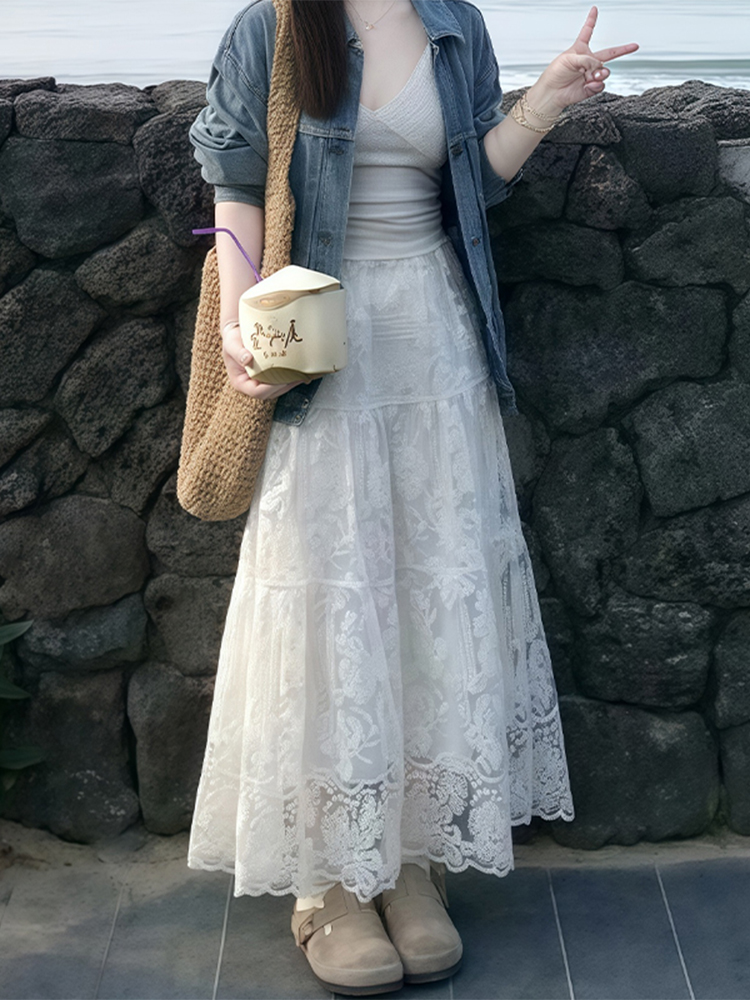 High-Waisted White Lace Tulle Half-Length Skirt for Women, Slimming A-Line Design, Summer 2025 Fashion, Perfect for Effortless Style High-Waisted White Lace Tulle Half-Length Skirt for Women, Slimming A-Line Design, Summer 2025 Fashion, Perfect for Effortless Style