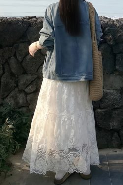 High-Waisted White Lace Tulle Half-Length Skirt for Women, Slimming A-Line Design, Summer 2025 Fashion, Perfect for Effortless Style