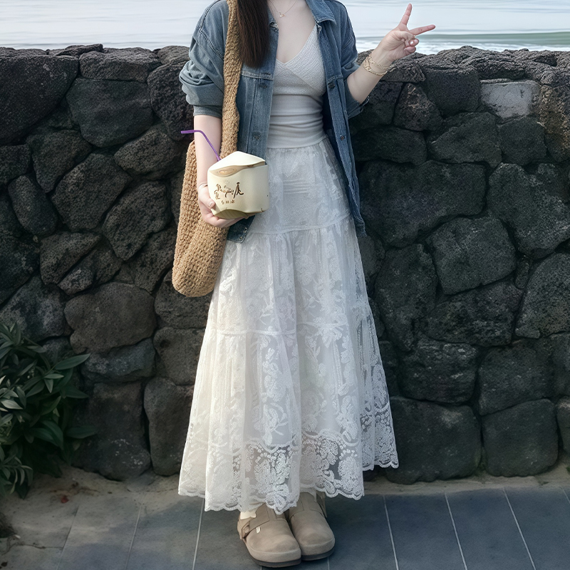 High-Waisted White Lace Tulle Half-Length Skirt for Women, Slimming A-Line Design, Summer 2025 Fashion, Perfect for Effortless Style High-Waisted White Lace Tulle Half-Length Skirt for Women, Slimming A-Line Design, Summer 2025 Fashion, Perfect for Effortless Style