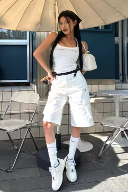High-Waisted Women's Cargo Shorts - American Style Streetwear, Loose Casual Five-Point Summer Pants, Trendy White Straight-Leg Design
