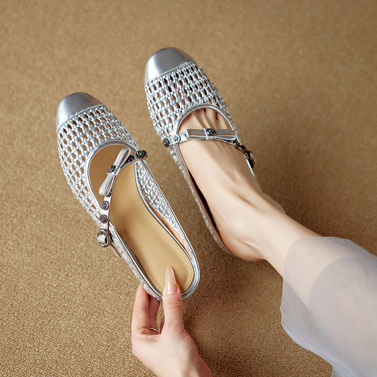 Hollow Open-Toe Sandals for Women - Breathable Bowknot Half Slippers, Fashionable and Versatile Summer Footwear Hollow Open-Toe Sandals for Women - Breathable Bowknot Half Slippers, Fashionable and Versatile Summer Footwear