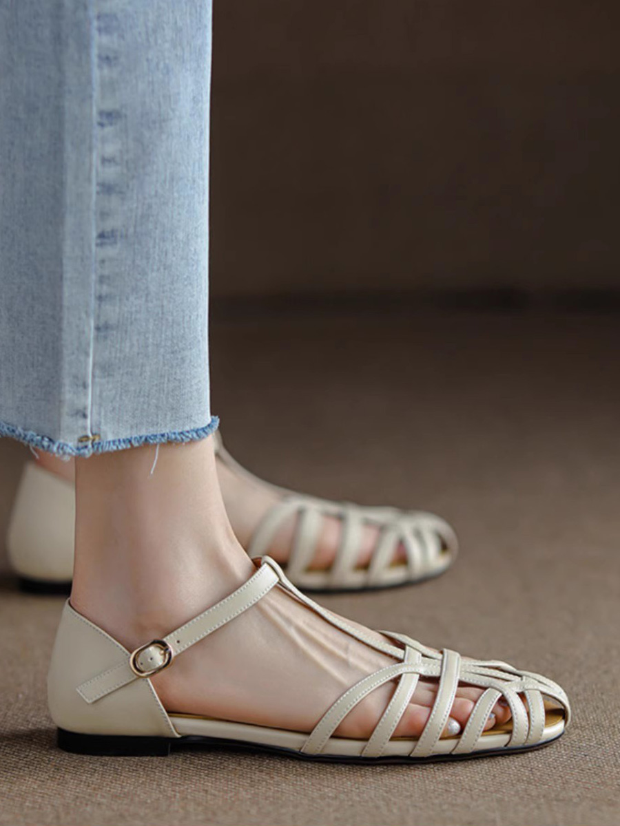 Hollow Woven Flat Roman Sandals for Women - Retro Summer Baotou Style, Italian Corso Venezia Inspired Hollow Woven Flat Roman Sandals for Women - Retro Summer Baotou Style, Italian Corso Venezia Inspired