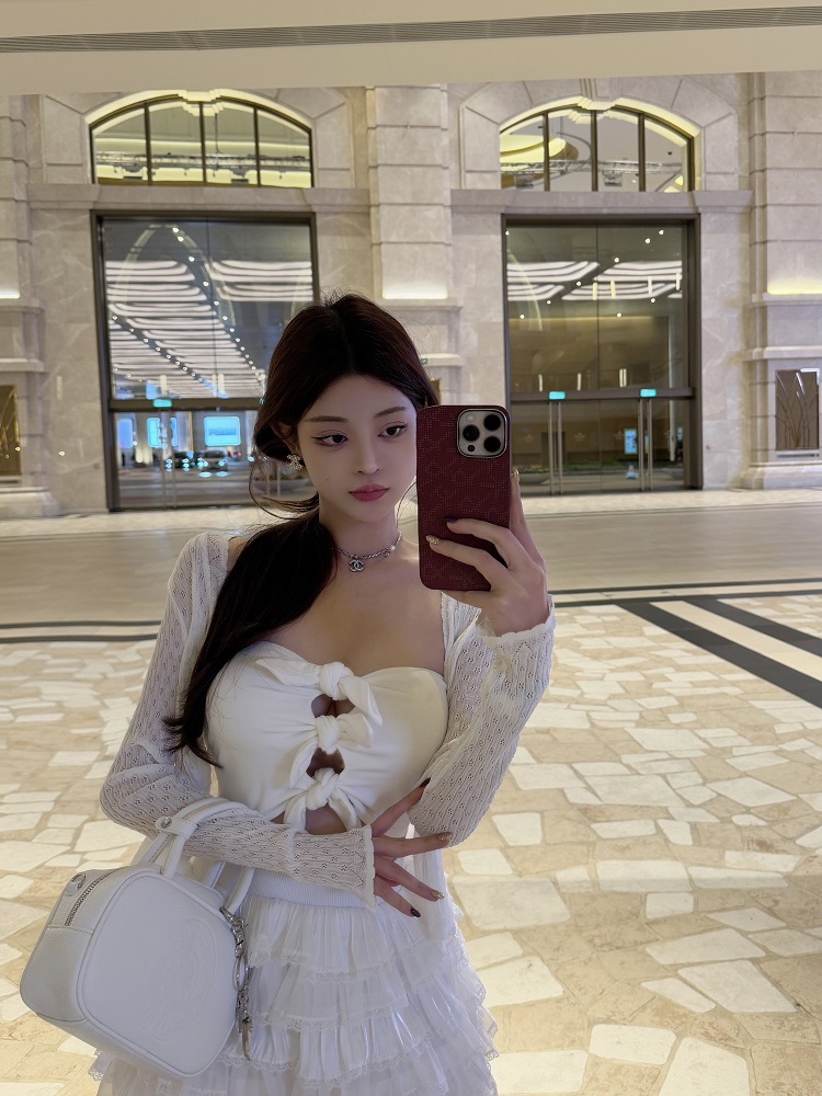 Hollowed-Out Slim Short Vest Top - Trendy Y2K Style Sleeveless Crop Top for Women Hollowed-Out Slim Short Vest Top - Trendy Y2K Style Sleeveless Crop Top for Women