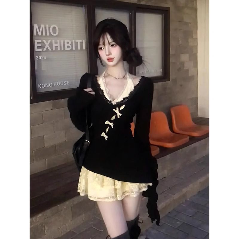 Irregular Butterfly Hollow-Out Halter Lace Dress – Women's Layered Two-Piece Set for Spring & Autumn, Sweet & Spicy Style Irregular Butterfly Hollow-Out Halter Lace Dress – Women's Layered Two-Piece Set for Spring & Autumn, Sweet & Spicy Style