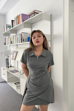 Irregular Design Little Black Dress with Polo Collar - Versatile Slim Fit for Women, Pure Desire Style, Trendy Niche Fashion