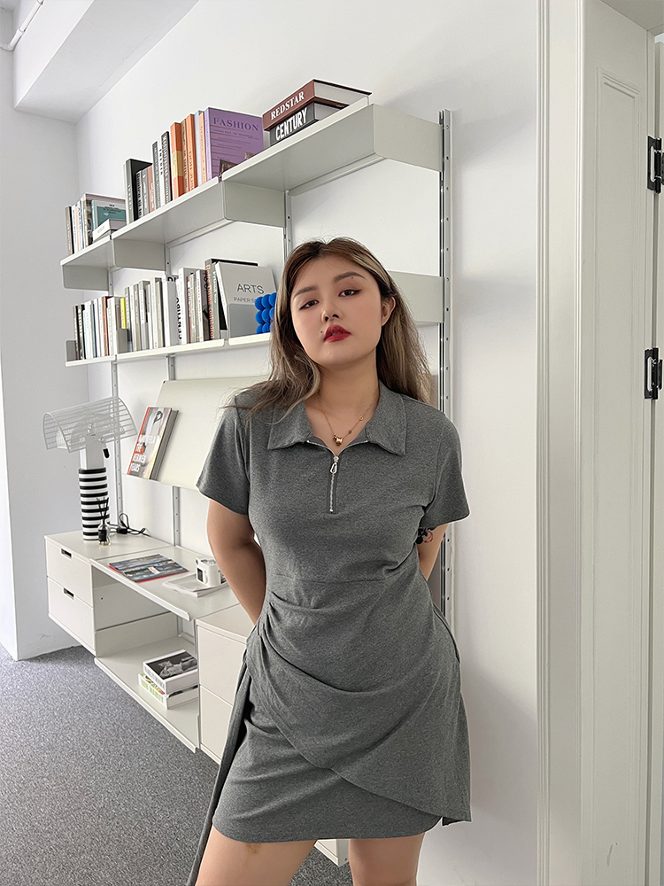 Irregular Design Little Black Dress with Polo Collar - Versatile Slim Fit for Women, Pure Desire Style, Trendy Niche Fashion Irregular Design Little Black Dress with Polo Collar - Versatile Slim Fit for Women, Pure Desire Style, Trendy Niche Fashion