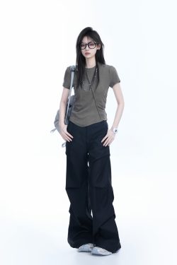 Irregular Pleated Slim Fit Short-Sleeved T-Shirt for Women - Trendy Casual Style