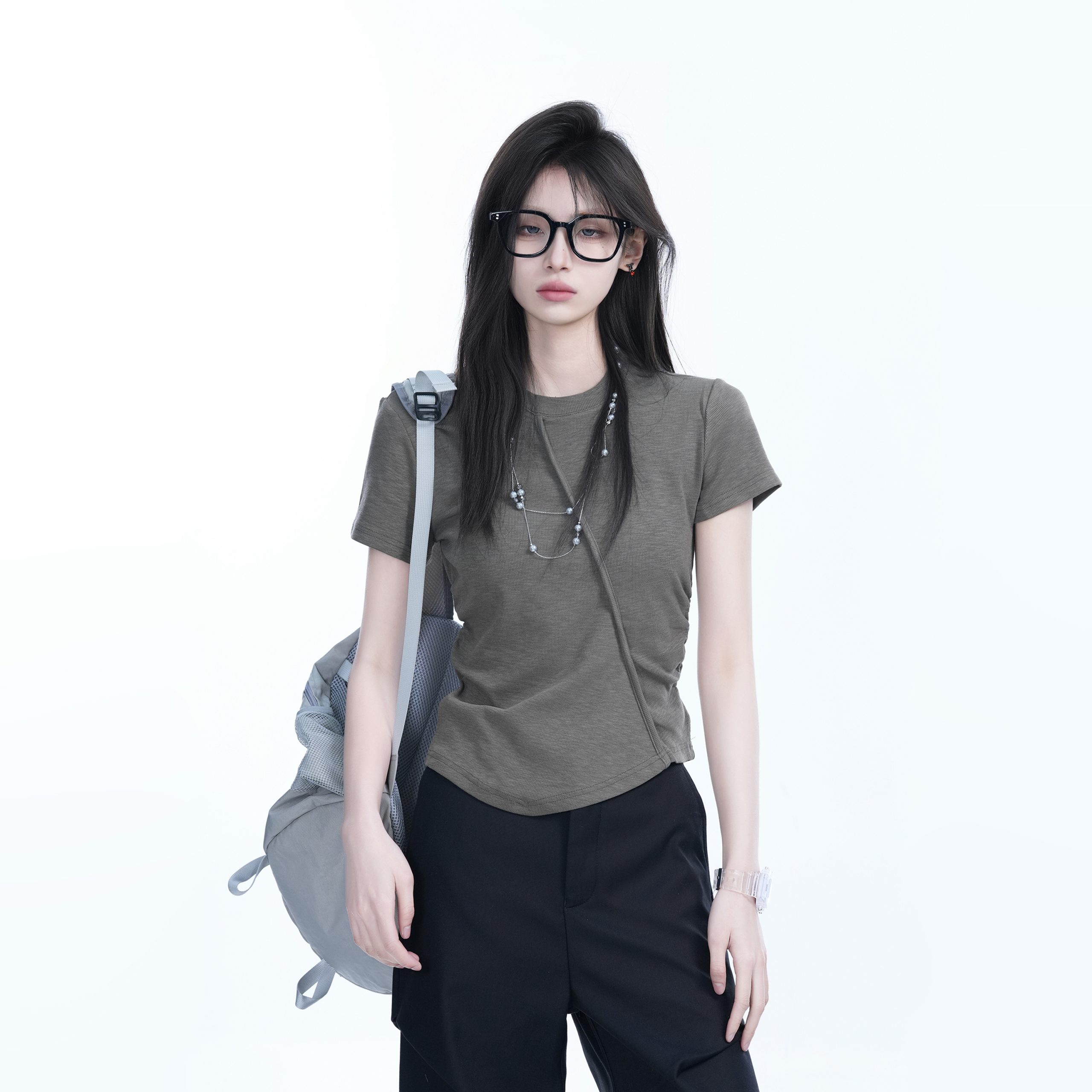 Irregular Pleated Slim Fit Short-Sleeved T-Shirt for Women - Trendy Casual Style Irregular Pleated Slim Fit Short-Sleeved T-Shirt for Women - Trendy Casual Style