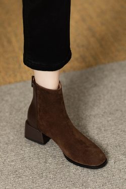 Italian Designer Vintage Chelsea Boots for Women - Genuine Leather Suede Chunky Heel Short Boots, Trendy Y2K Style