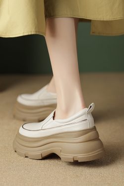 Italian-Style 8cm Soft Sole Genuine Leather Casual Thick-Soled Shoes for Ultimate Comfort