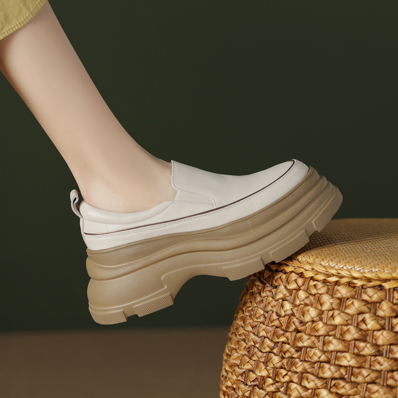 Italian-Style 8cm Soft Sole Genuine Leather Casual Thick-Soled Shoes for Ultimate Comfort Italian-Style 8cm Soft Sole Genuine Leather Casual Thick-Soled Shoes for Ultimate Comfort