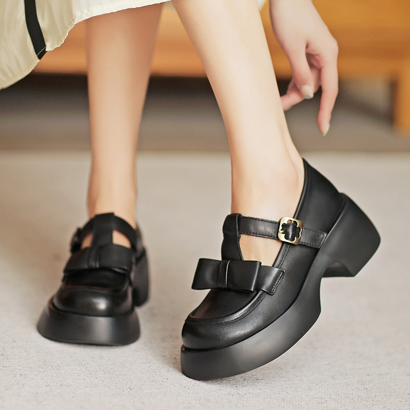 Italian-Style Bow Soft Sole 6 cm Heels - Comfortable Genuine Leather Footwear for Effortless Elegance Italian-Style Bow Soft Sole 6 cm Heels - Comfortable Genuine Leather Footwear for Effortless Elegance