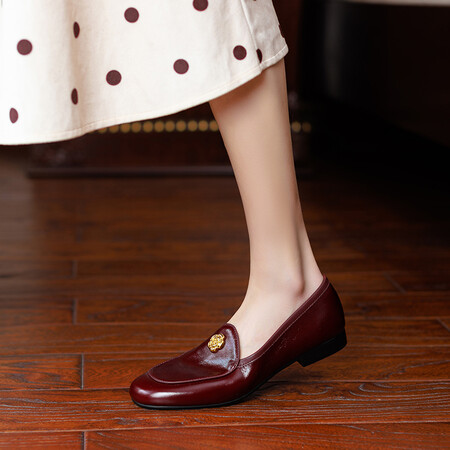 Italian-Style Chunky-Heeled Slip-On Shoes - 2 cm Soft-Soled Comfortable Footwear for All Occasions Italian-Style Chunky-Heeled Slip-On Shoes - 2 cm Soft-Soled Comfortable Footwear for All Occasions