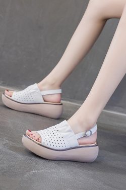 Italian-Style Hollow-Out Cowhide Retro Top Layer Muffin Fashion Top - 7cm Cool Outdoor Look