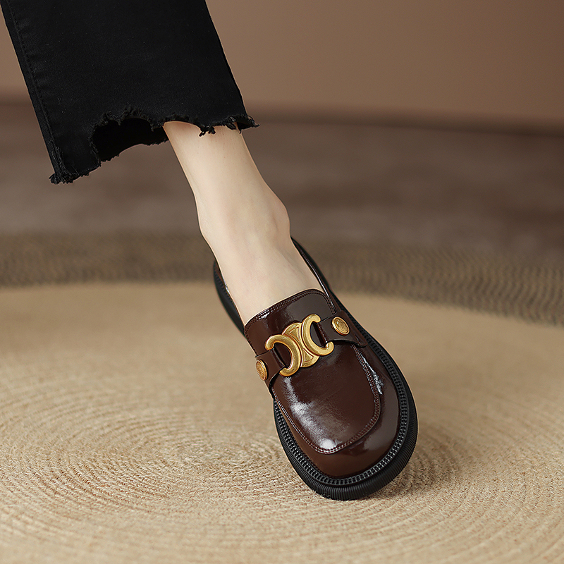 Italian-Style Soft-Soled Genuine Leather Round-Toe Loafers with Metal Buckle for Women - Non-Fatiguing Comfort, Chic Footwear Italian-Style Soft-Soled Genuine Leather Round-Toe Loafers with Metal Buckle for Women - Non-Fatiguing Comfort, Chic Footwear