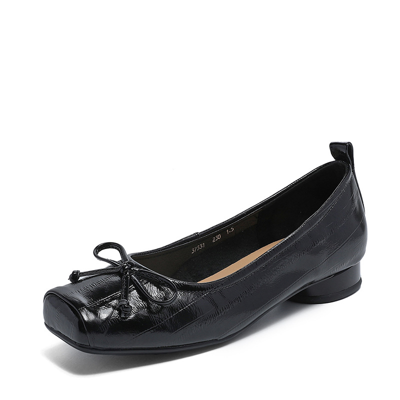 Italian-Style Soft-Soled Shoes with French Bow and Square Toe - Comfortable 2 cm Heels for Effortless All-Day Wear Italian-Style Soft-Soled Shoes with French Bow and Square Toe - Comfortable 2 cm Heels for Effortless All-Day Wear