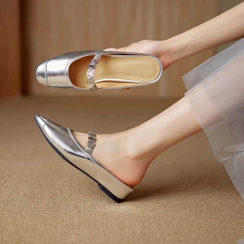 Italian Ultra-Soft Lambskin Open-Toe Half Slippers for Women - 2025 Summer One-Strap Sandals, Chic and Comfortable Footwear Italian Ultra-Soft Lambskin Open-Toe Half Slippers for Women - 2025 Summer One-Strap Sandals, Chic and Comfortable Footwear