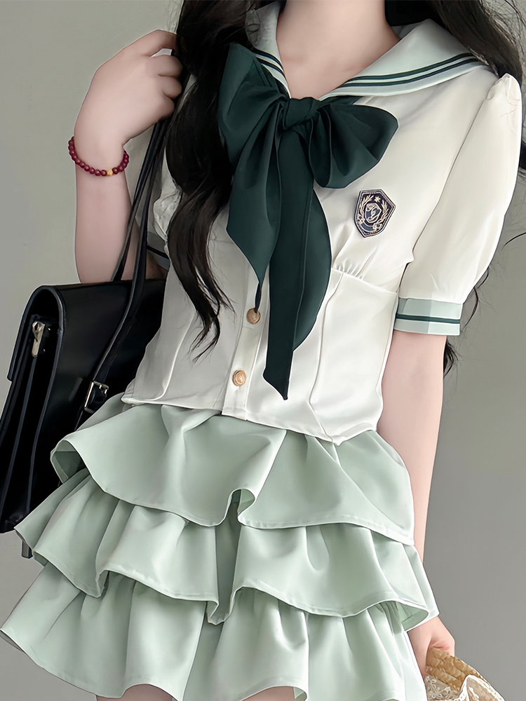 Japanese College Style Pudding Bear JK Uniform Sailor Suit Green Waist-Defined Short Sleeve Summer Outfit with Cake Skirt Japanese College Style Pudding Bear JK Uniform Sailor Suit Green Waist-Defined Short Sleeve Summer Outfit with Cake Skirt