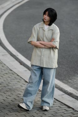 Japanese Gradient Retro Loose Straight-Leg Jeans for Men - Trendy Versatile Long Pants for Y2K and 90s Style